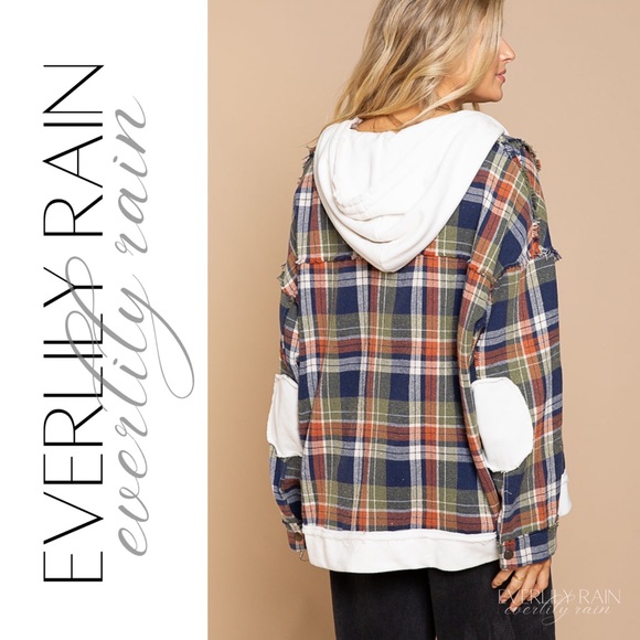 POL Plaid Hooded Shirt Jacket - Picture 7 of 14